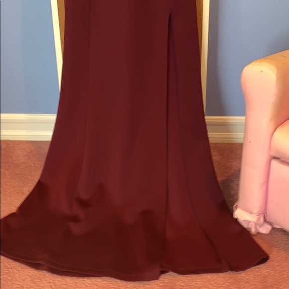 Cabernet prom dress PERFECT CONDITION - Picture 3 of 5